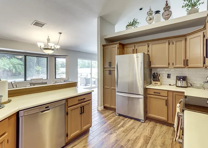 Family & Pet Friendly! Desert Oasis In Holiday home Avondale