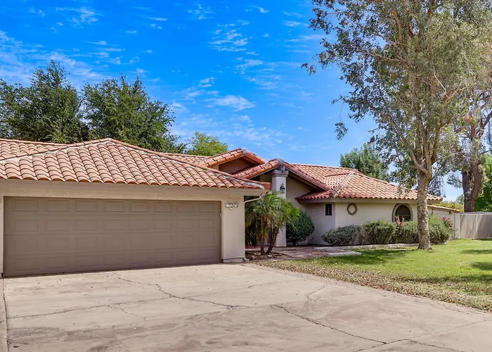 Family & Pet Friendly! Desert Oasis In Holiday home