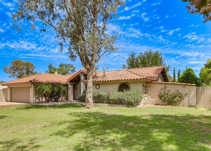 Holiday home Family & Pet Friendly! Desert Oasis In *