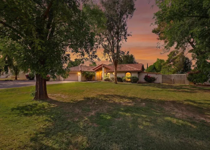 Family & Pet Friendly! Desert Oasis In Holiday home *